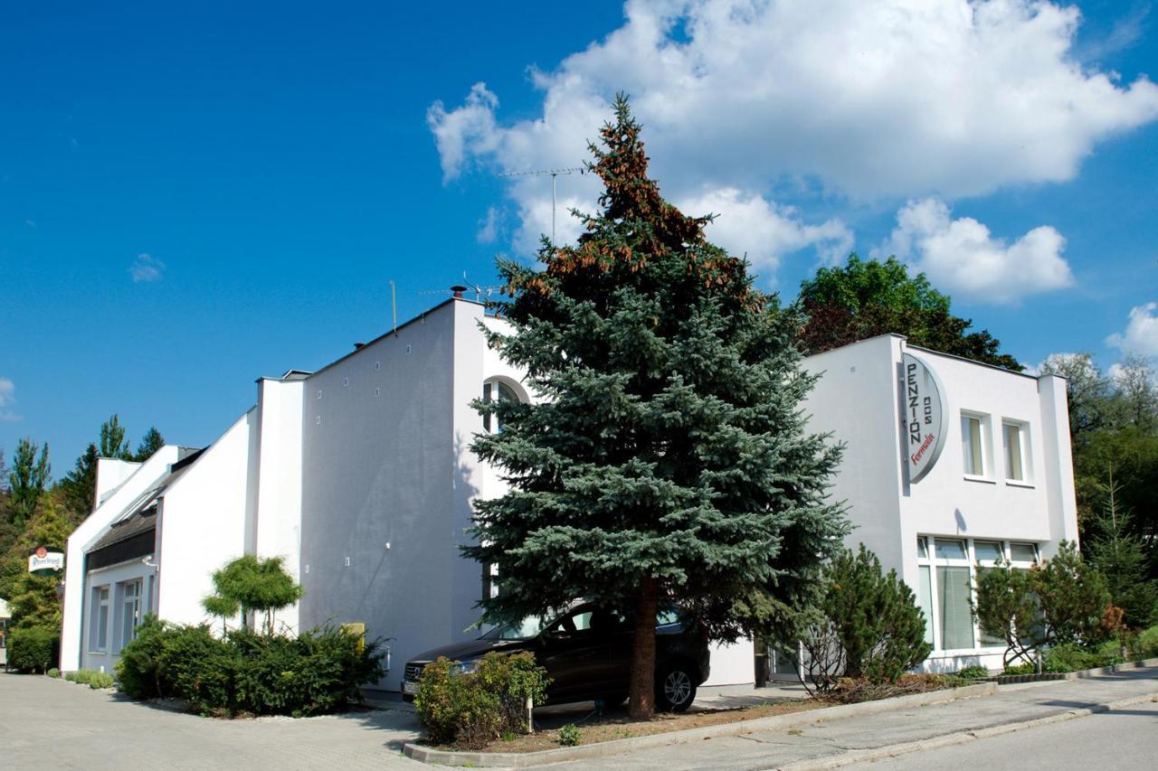 Penzion Formula Hotel Trencin Exterior photo